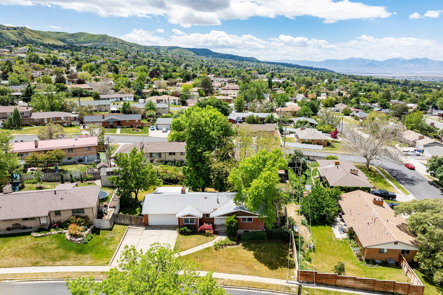 MILL CREEK HEIGHTS - Residential