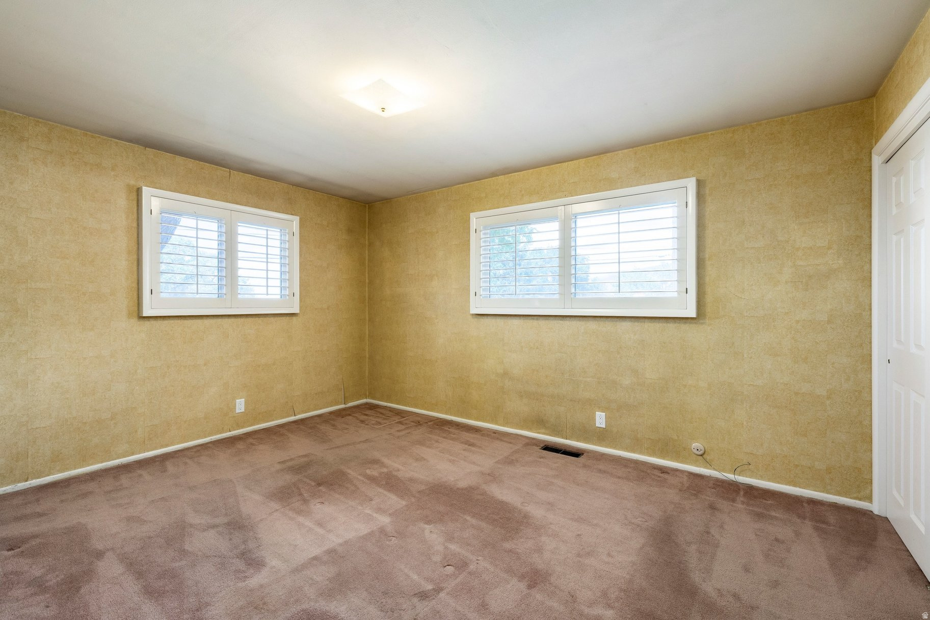 MILL CREEK HEIGHTS - Residential