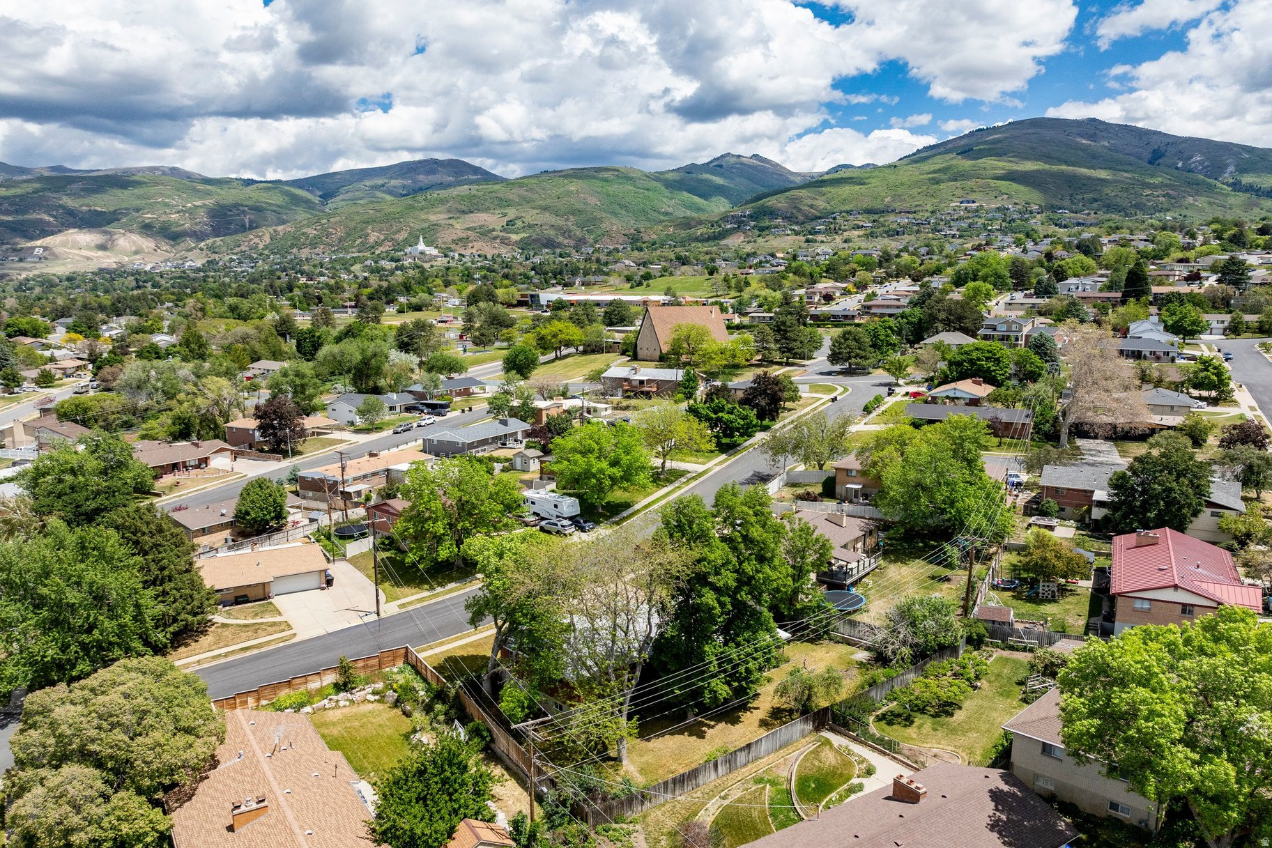 MILL CREEK HEIGHTS - Residential