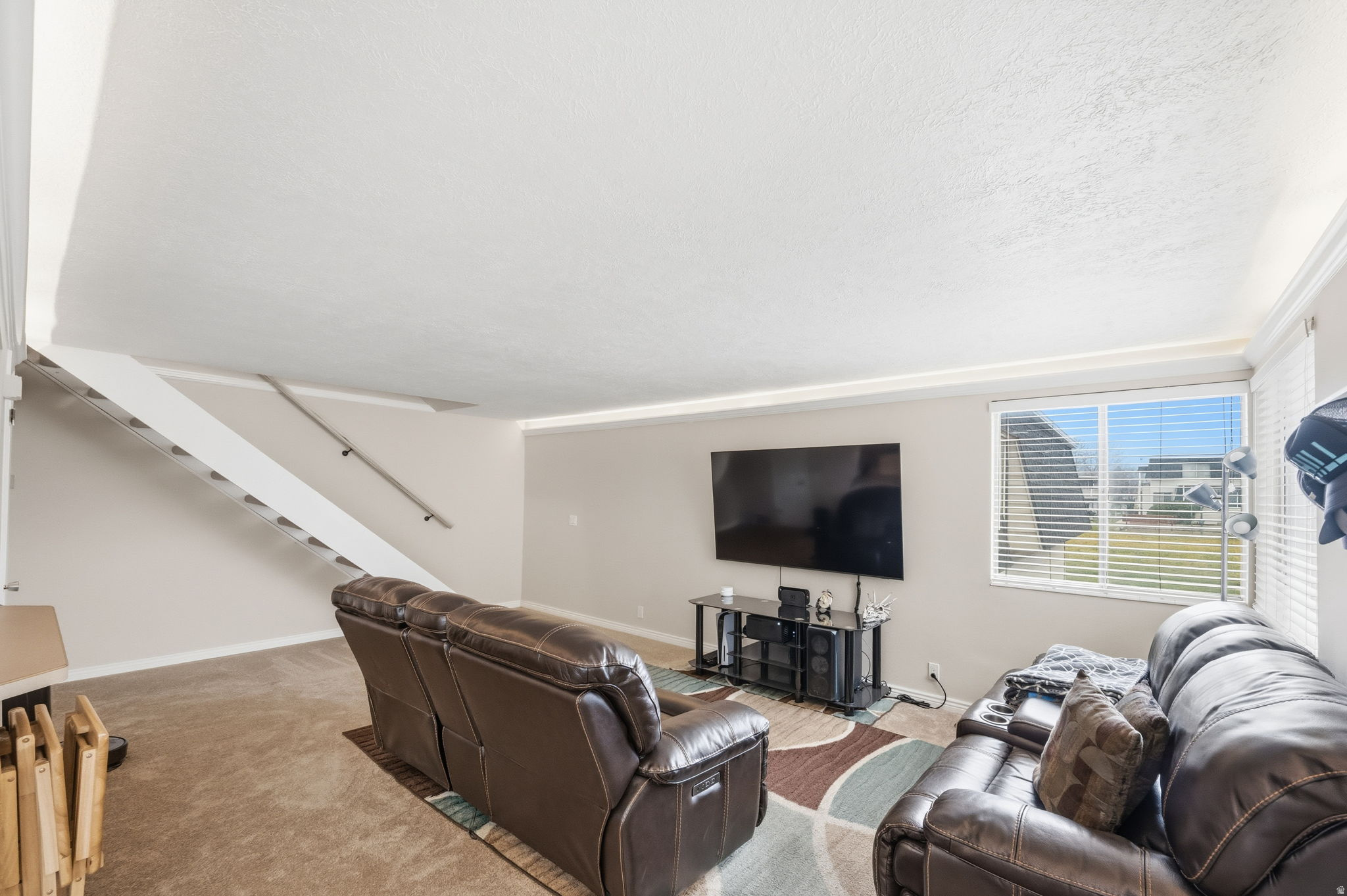 MEADOWBROOK - Residential