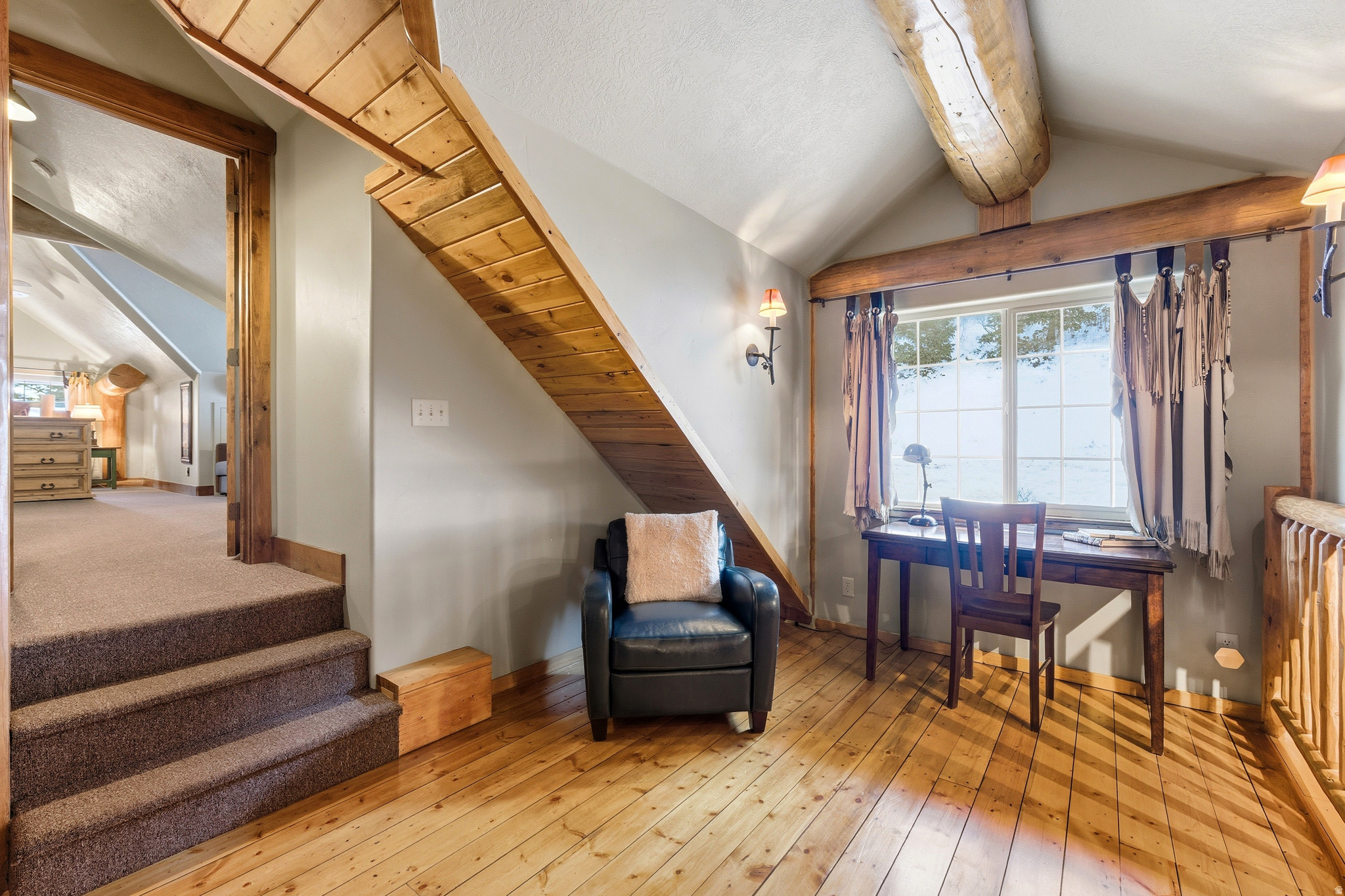 SUMMIT PARK - Residential