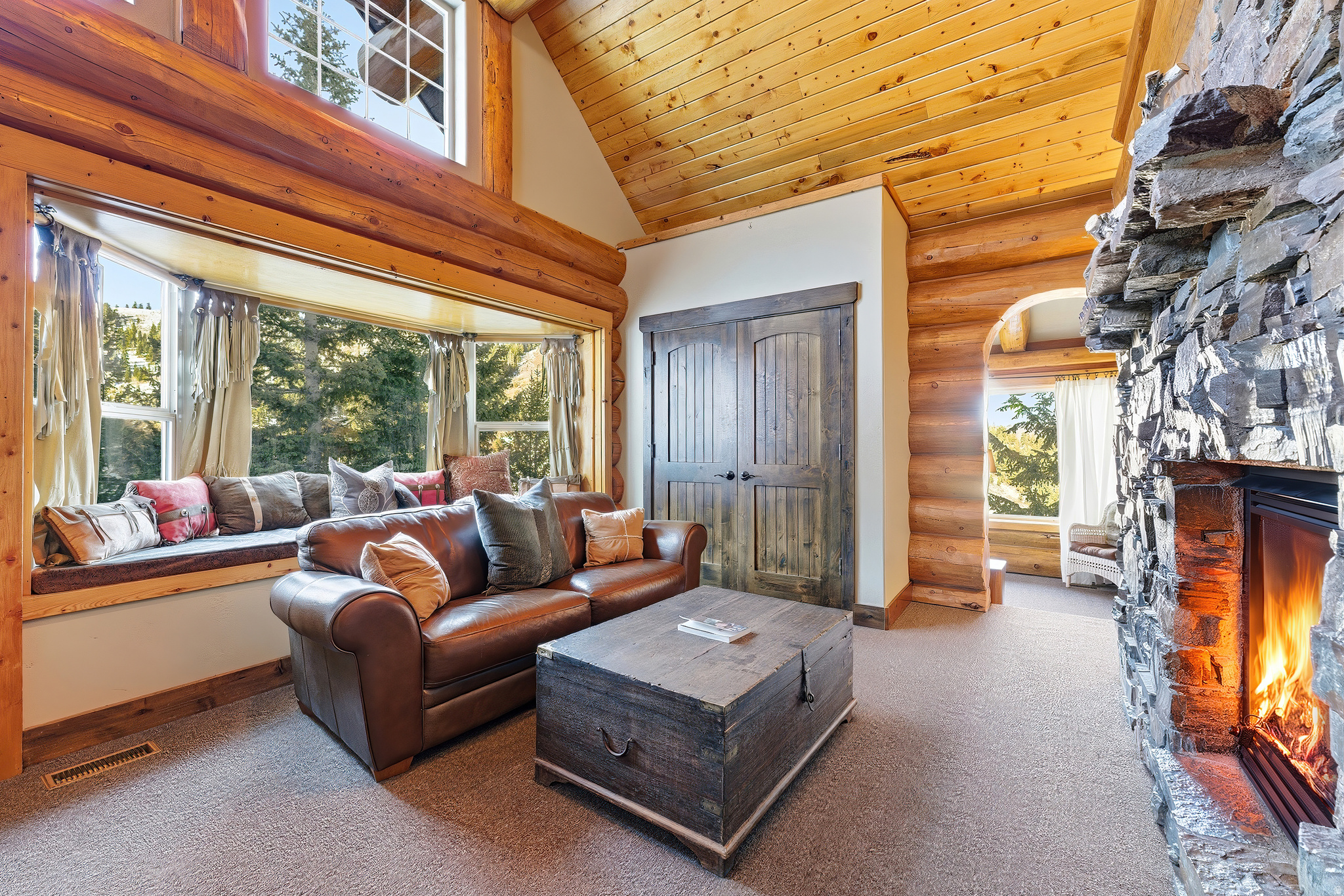 SUMMIT PARK - Residential