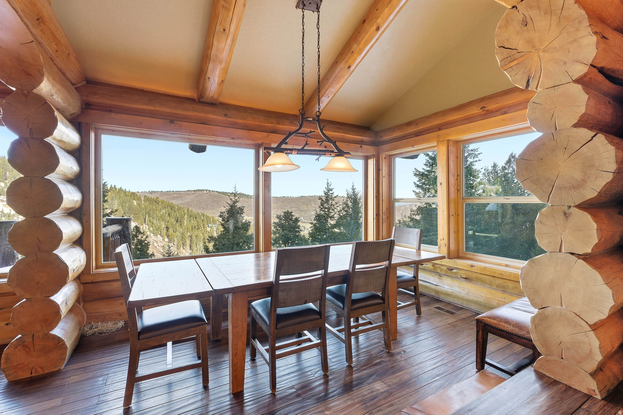 SUMMIT PARK - Residential