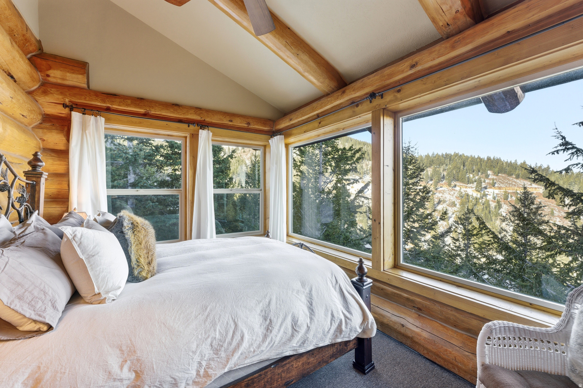 SUMMIT PARK - Residential