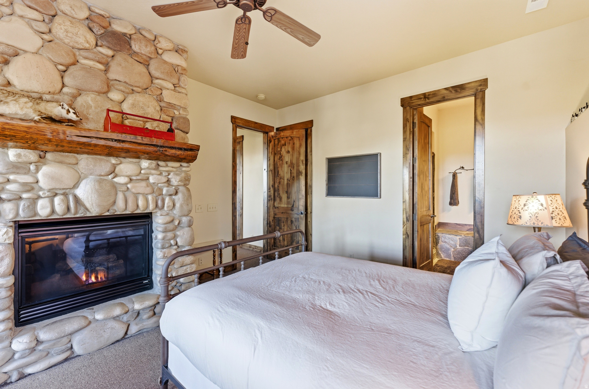 SUMMIT PARK - Residential