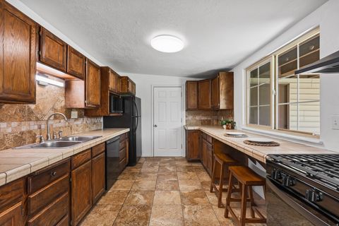 Tiny photo for 872 E 1100 N, Ogden, UT 84404 (MLS # 2147383)