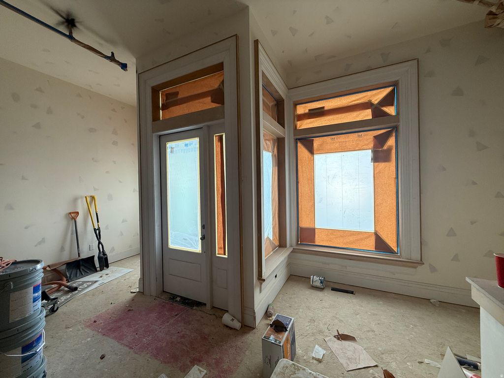 Photo of 59 S MAIN ST #102, Pleasant Grove, UT 84062 (MLS # 2125099)