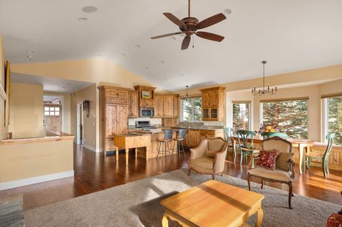 Tiny photo for 124 E PROVENCE WAY, Midway, UT 84049 (MLS # 2127034)