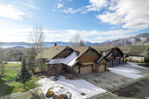 Photo of 124 E PROVENCE WAY, Midway, UT 84049 (MLS # 2127034)