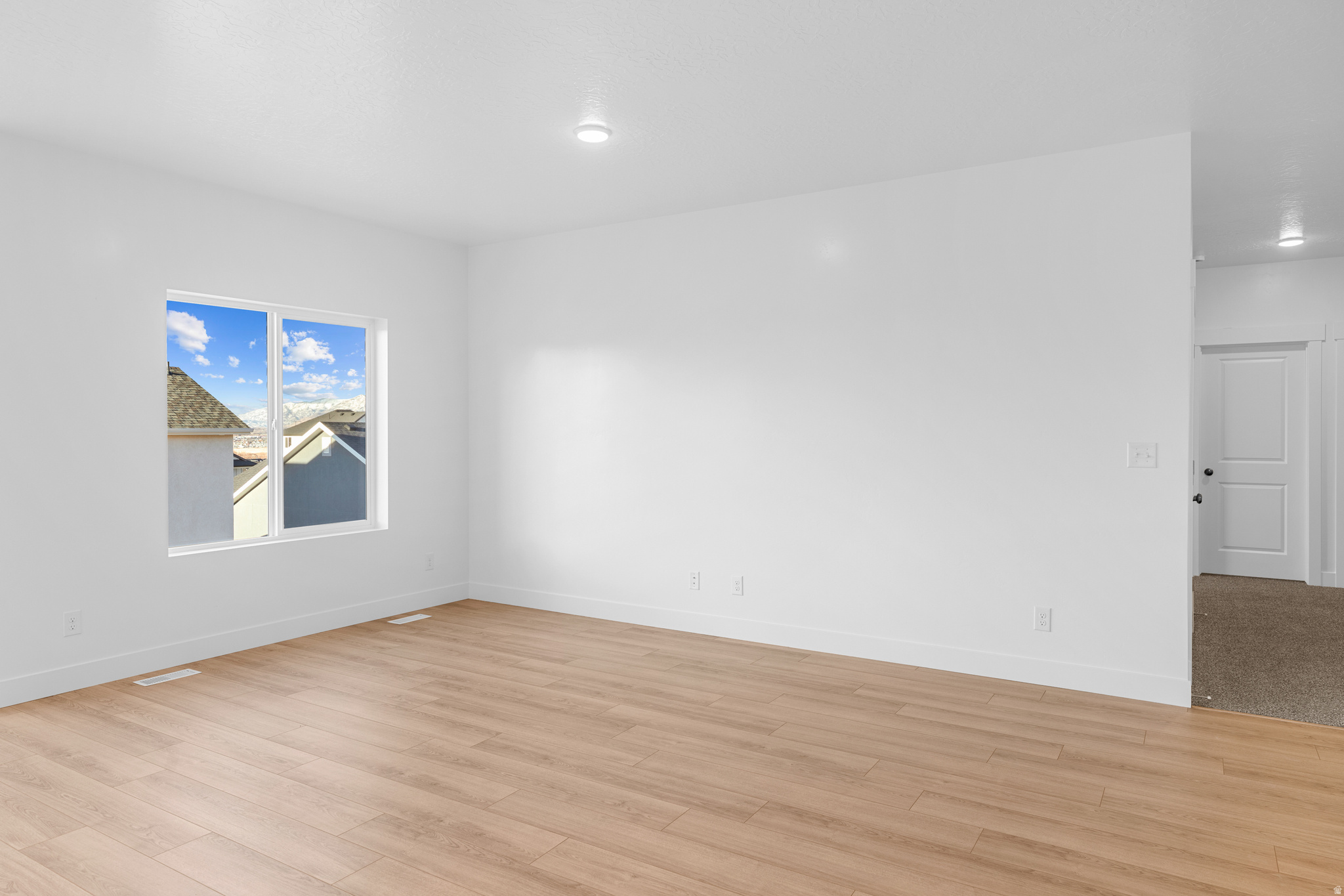 SUMMIT RIDGE THE HILLS - Residential