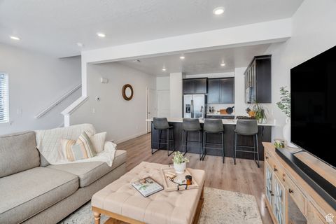 Tiny photo for 15461 S MIDNIGHT VIEW WAY, Bluffdale, UT 84065 (MLS # 2117756)