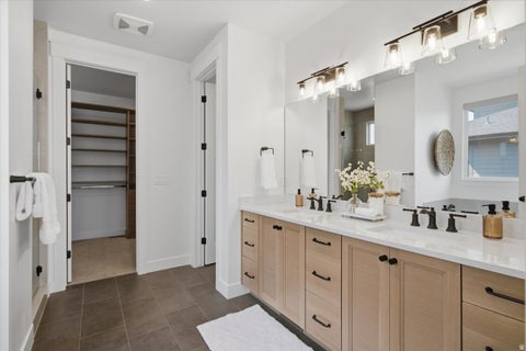 Tiny photo for 532 S 1450 W, Farmington, UT 84025 (MLS # 2177755)