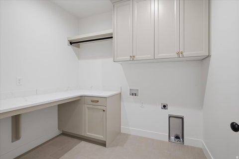 Tiny photo for 532 S 1450 W, Farmington, UT 84025 (MLS # 2177755)