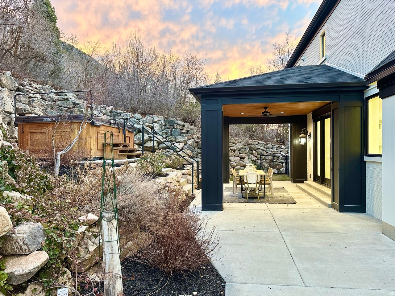 OLYMPUS COVE - Residential