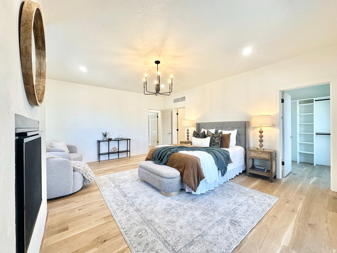 OLYMPUS COVE - Residential