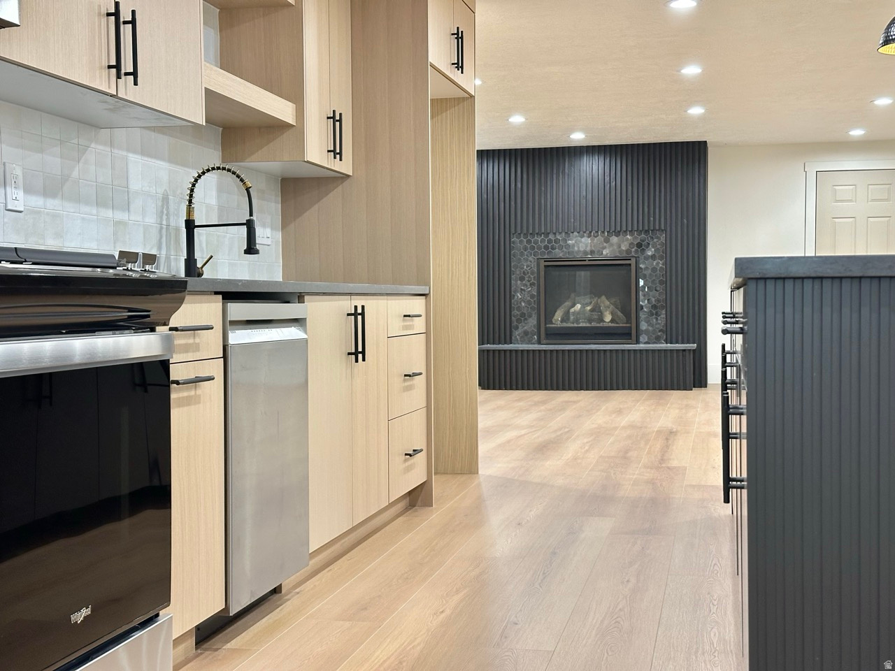 OLYMPUS COVE - Residential