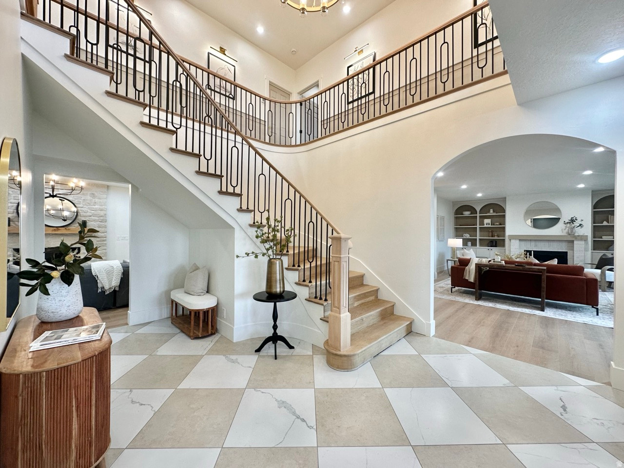 OLYMPUS COVE - Residential