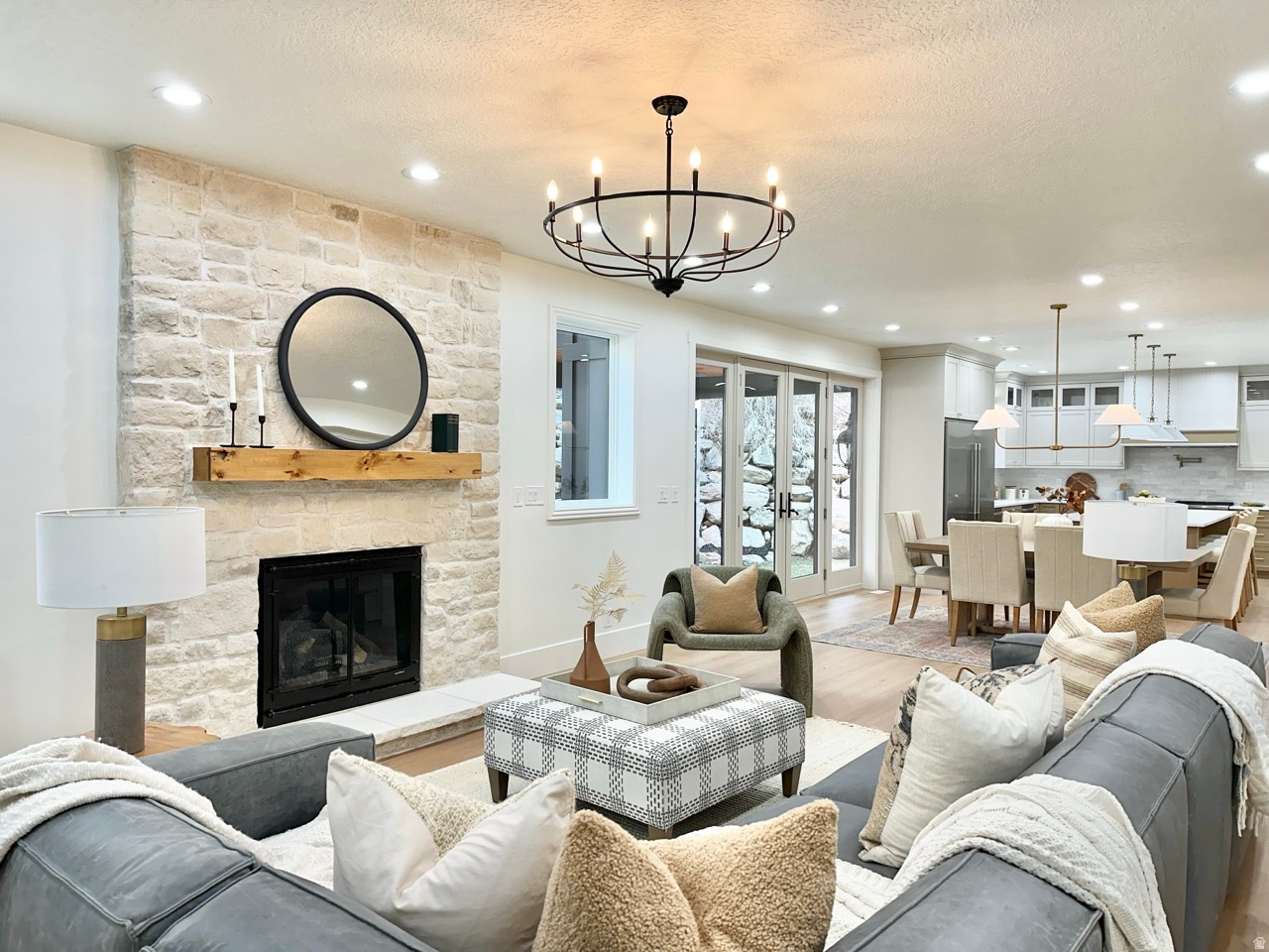 OLYMPUS COVE - Residential