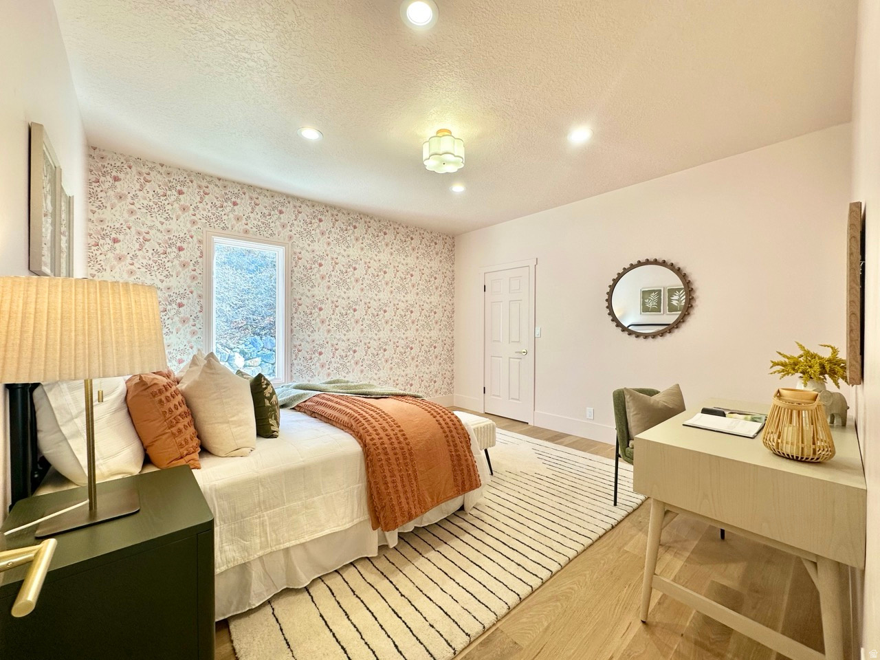 OLYMPUS COVE - Residential