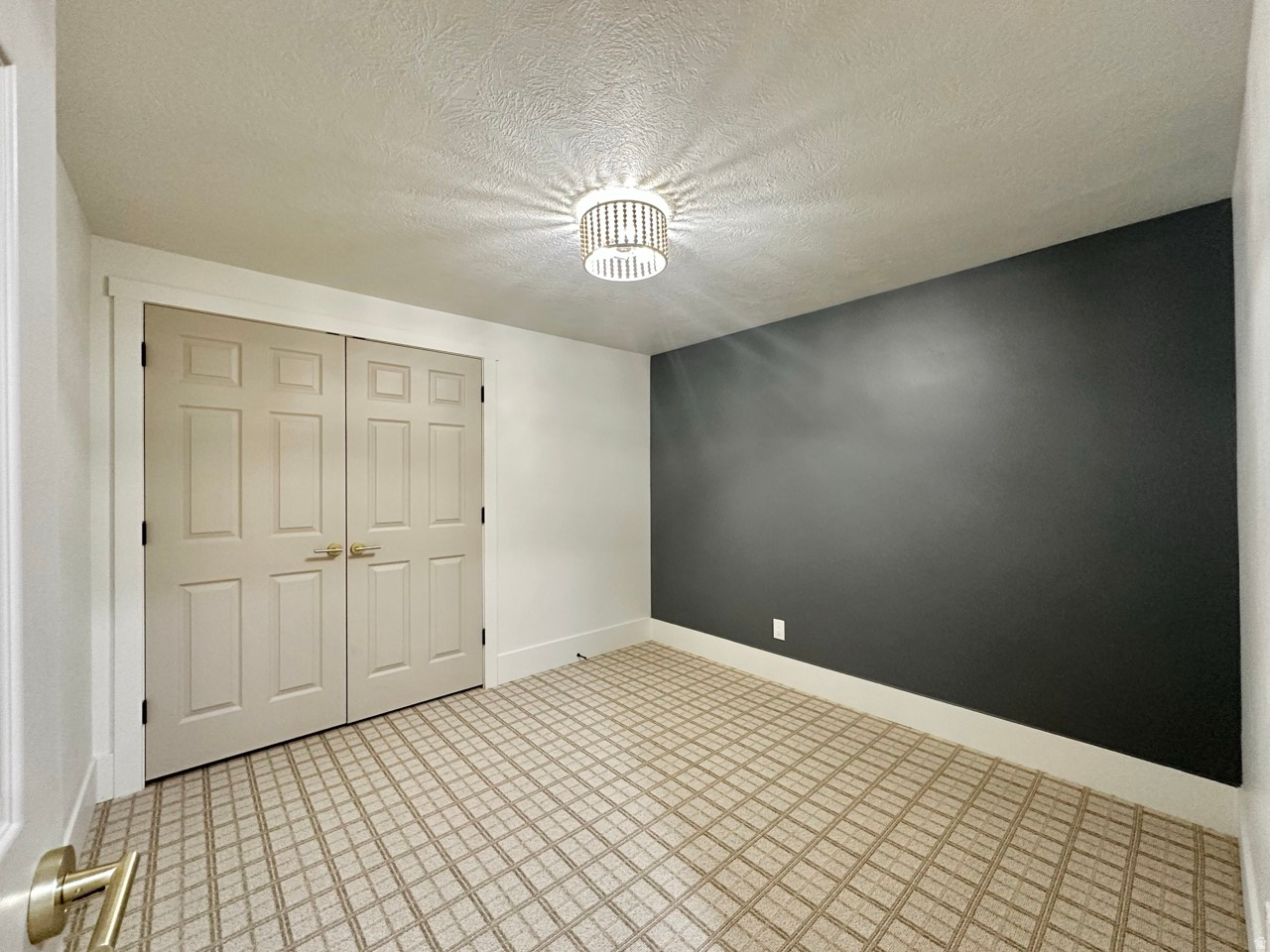 OLYMPUS COVE - Residential