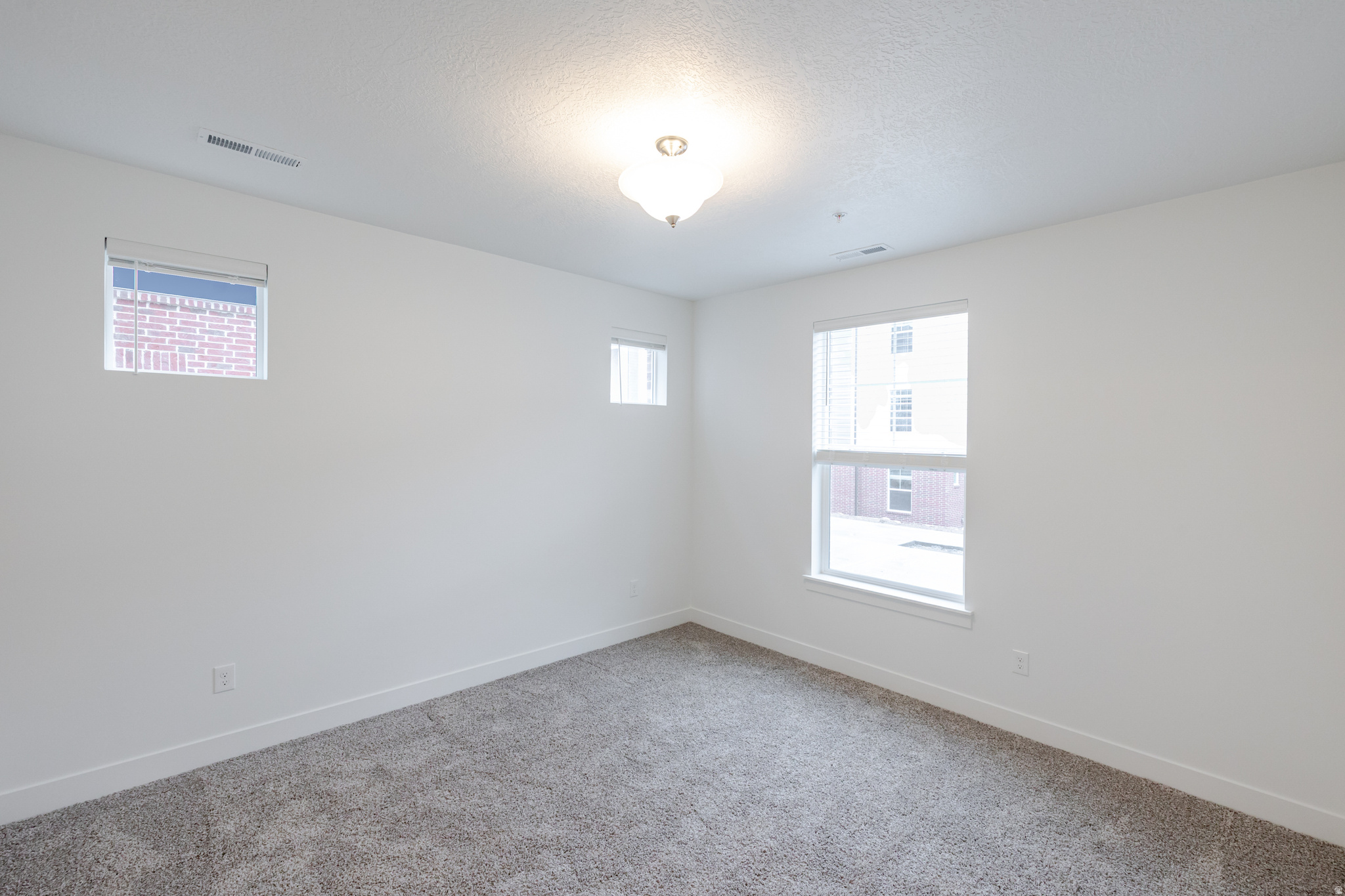 HIGHRIDGE - Residential