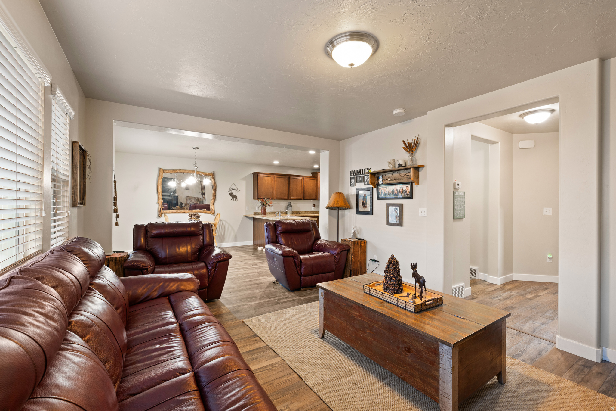 SUNSET HOLLOW - Residential