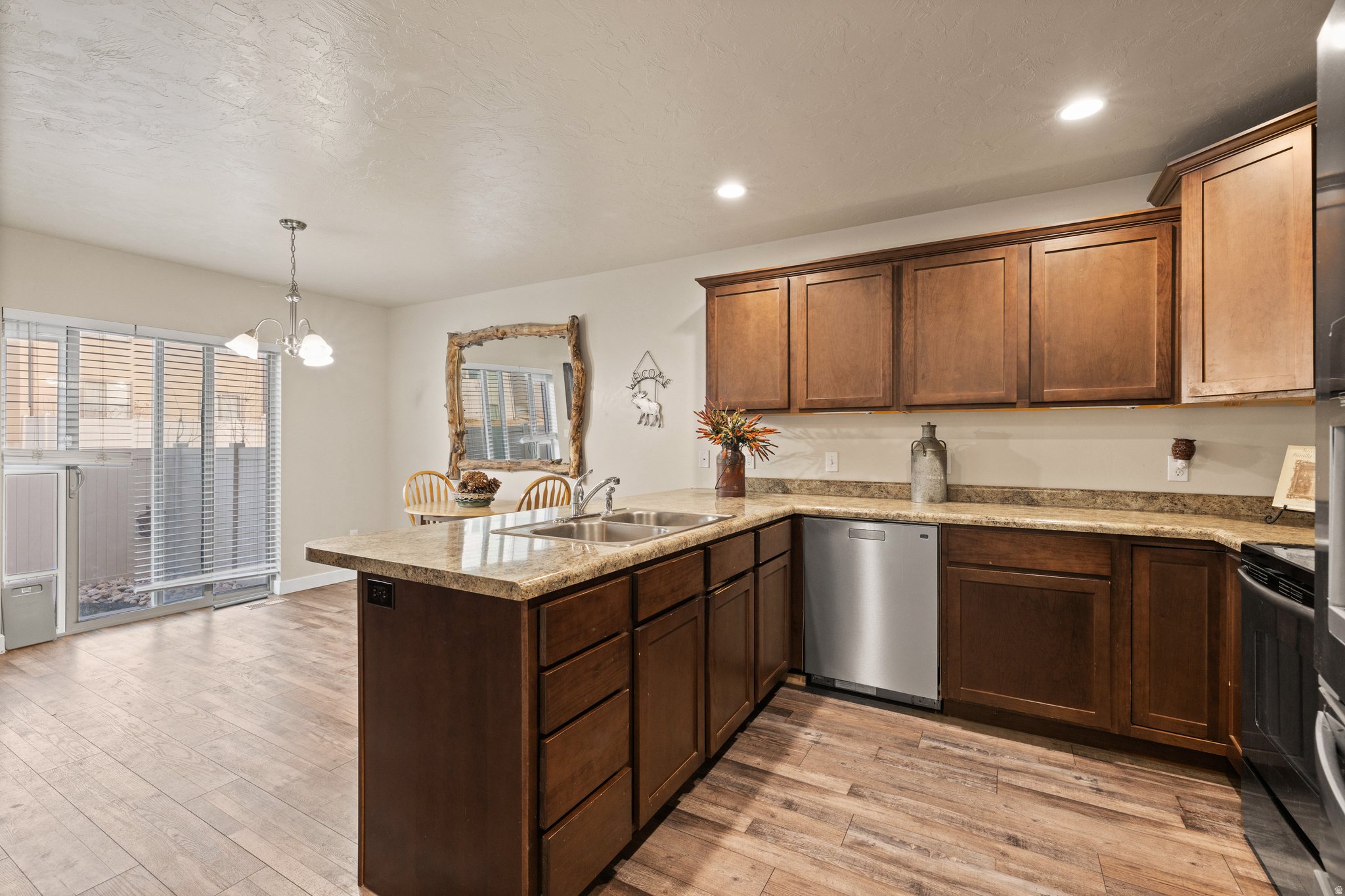 SUNSET HOLLOW - Residential