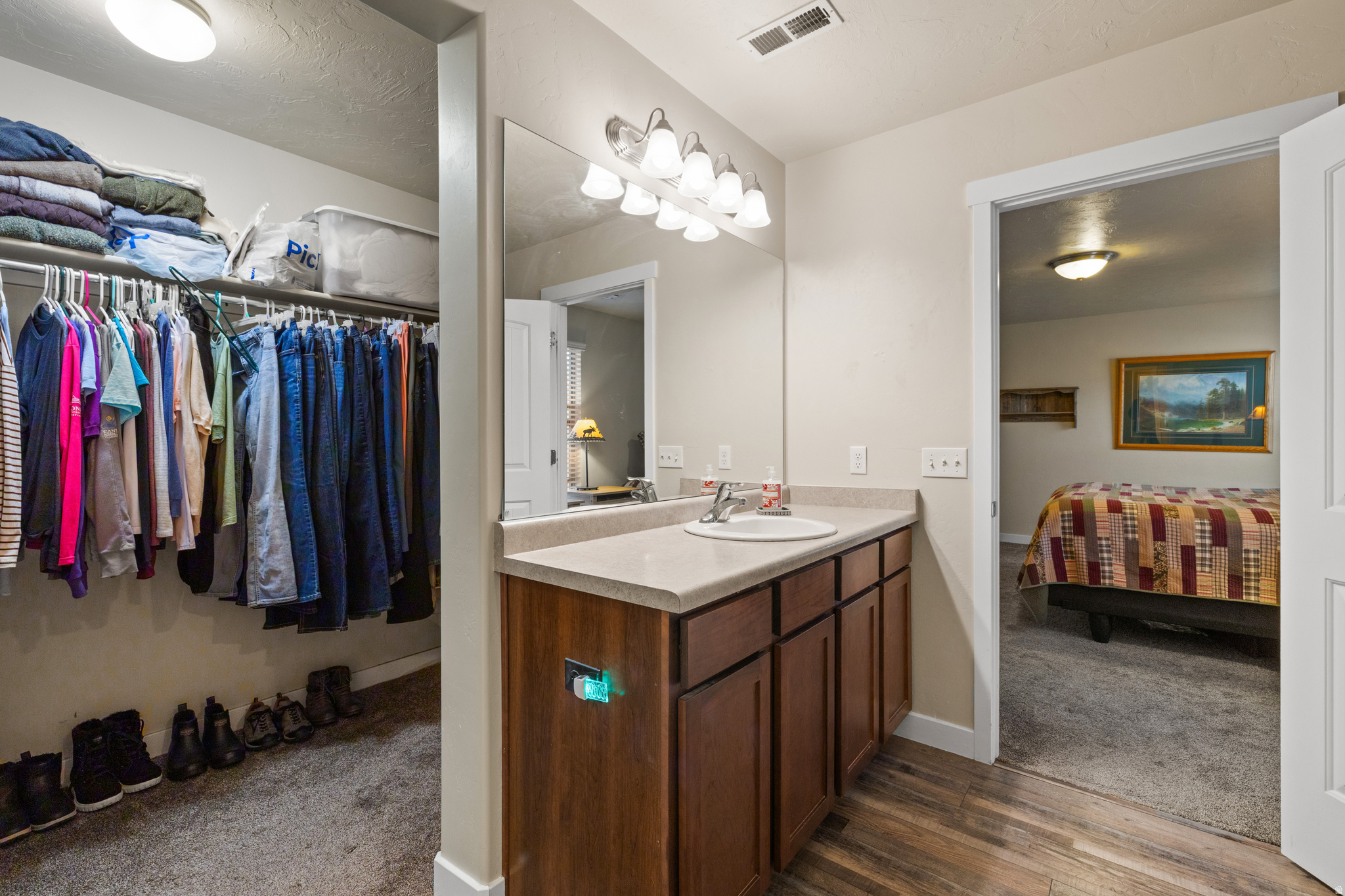 SUNSET HOLLOW - Residential