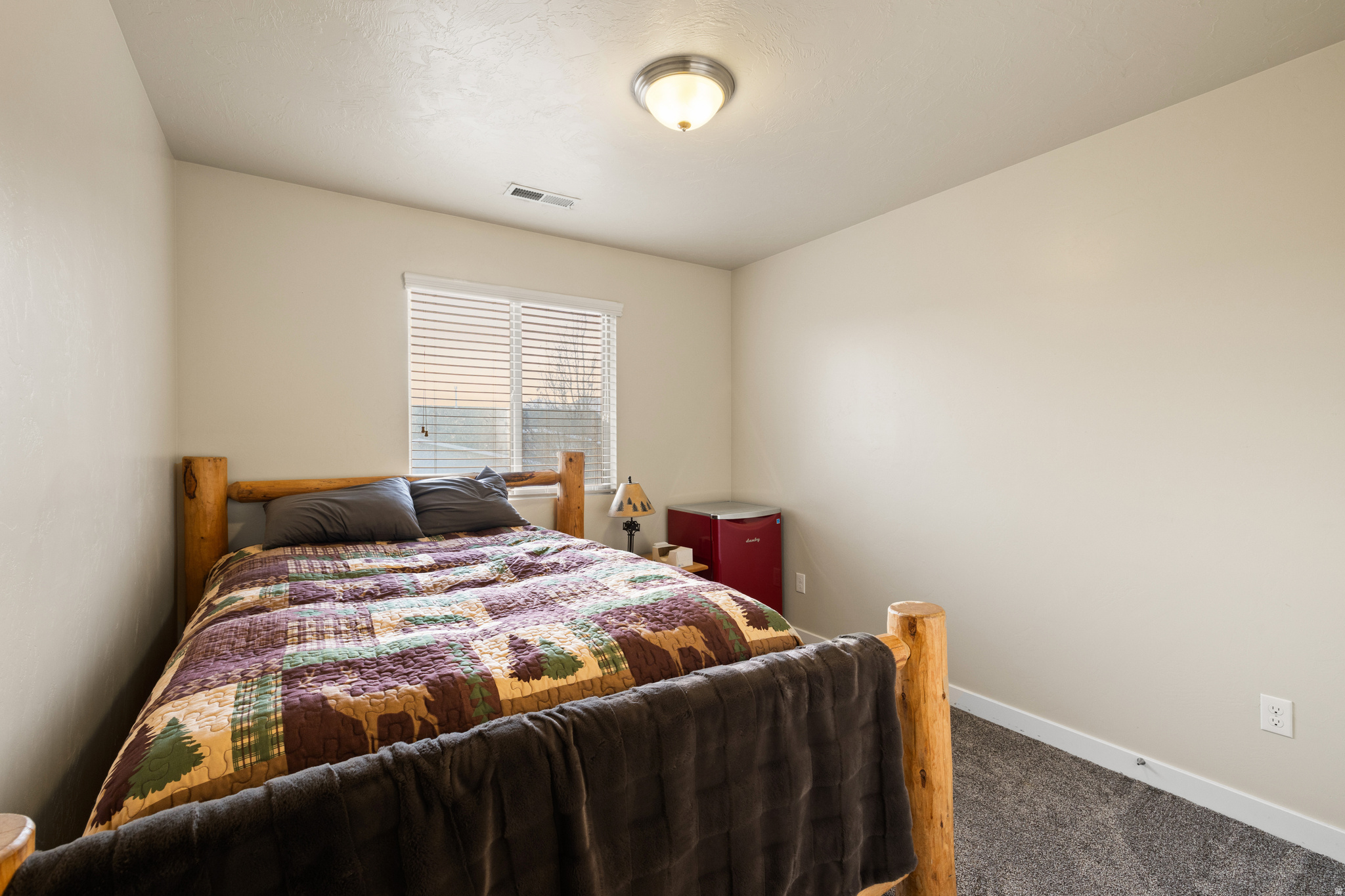 SUNSET HOLLOW - Residential