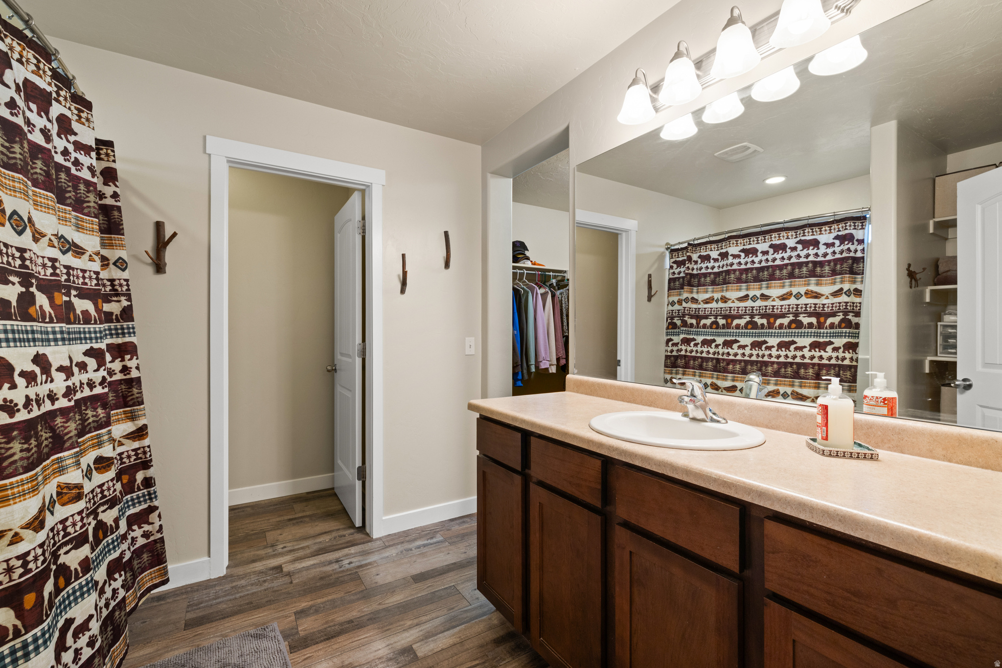 SUNSET HOLLOW - Residential