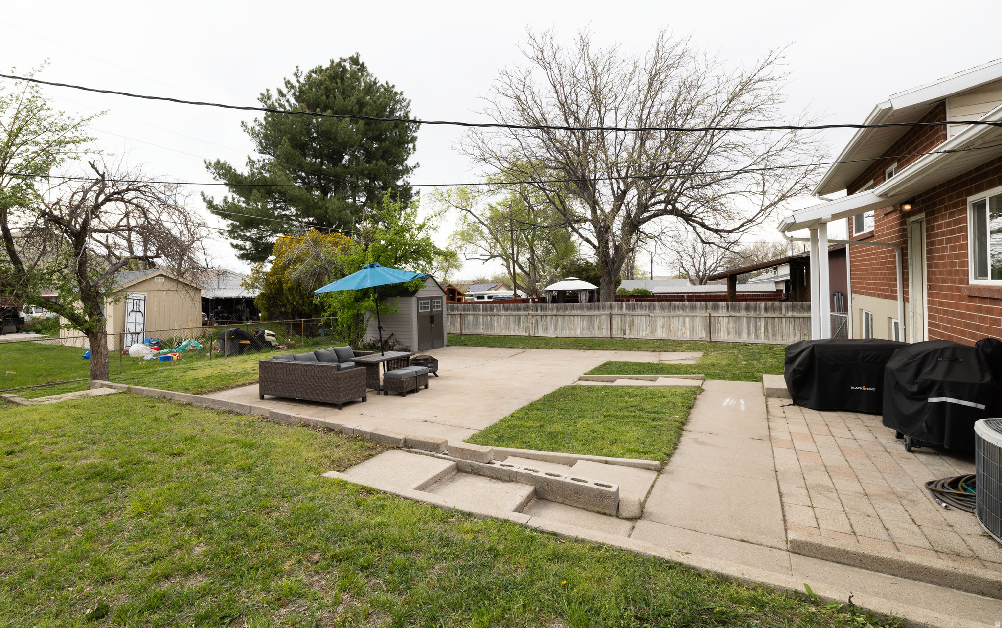 OQUIRRH HILLS - Residential