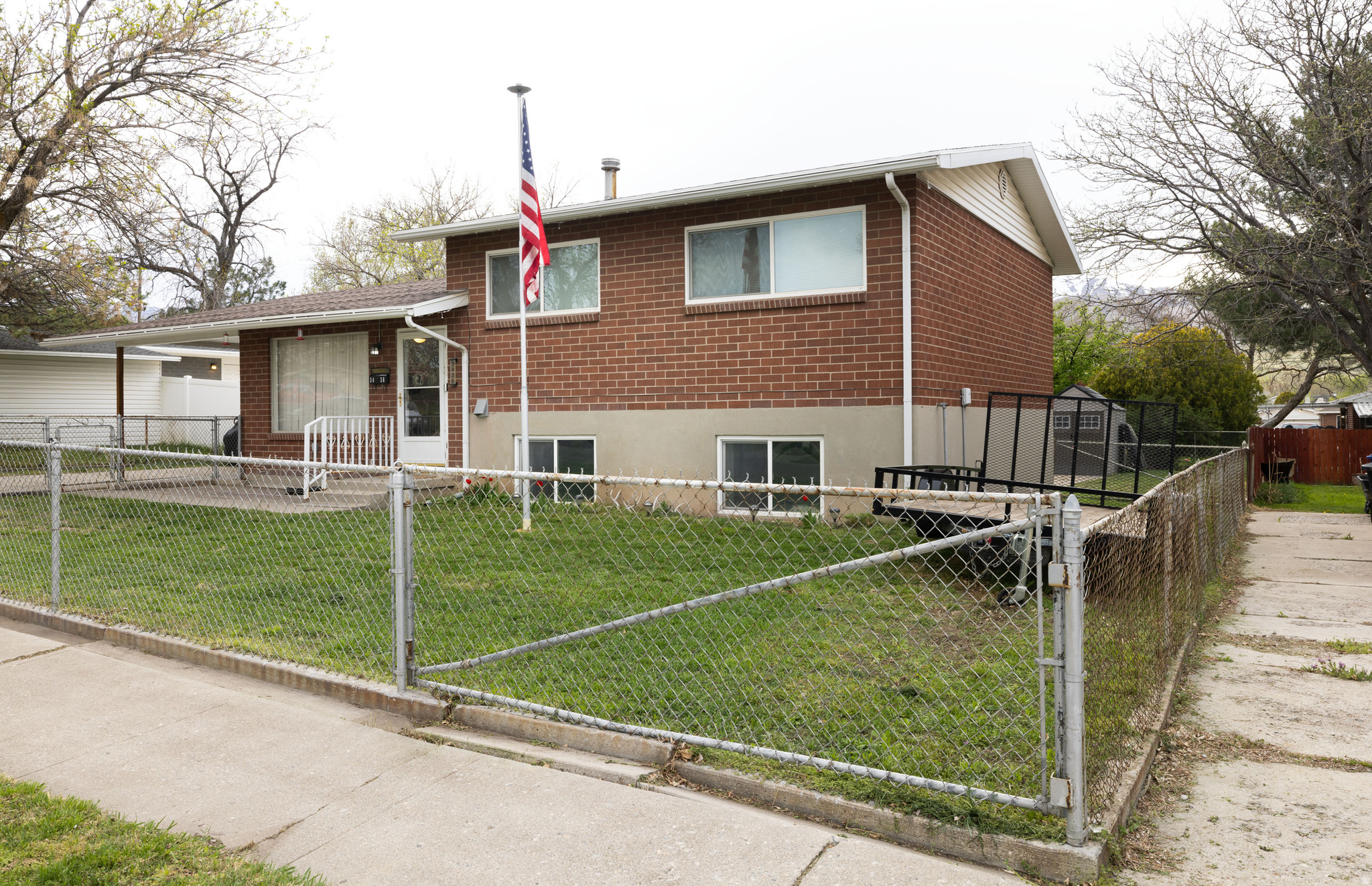 OQUIRRH HILLS - Residential