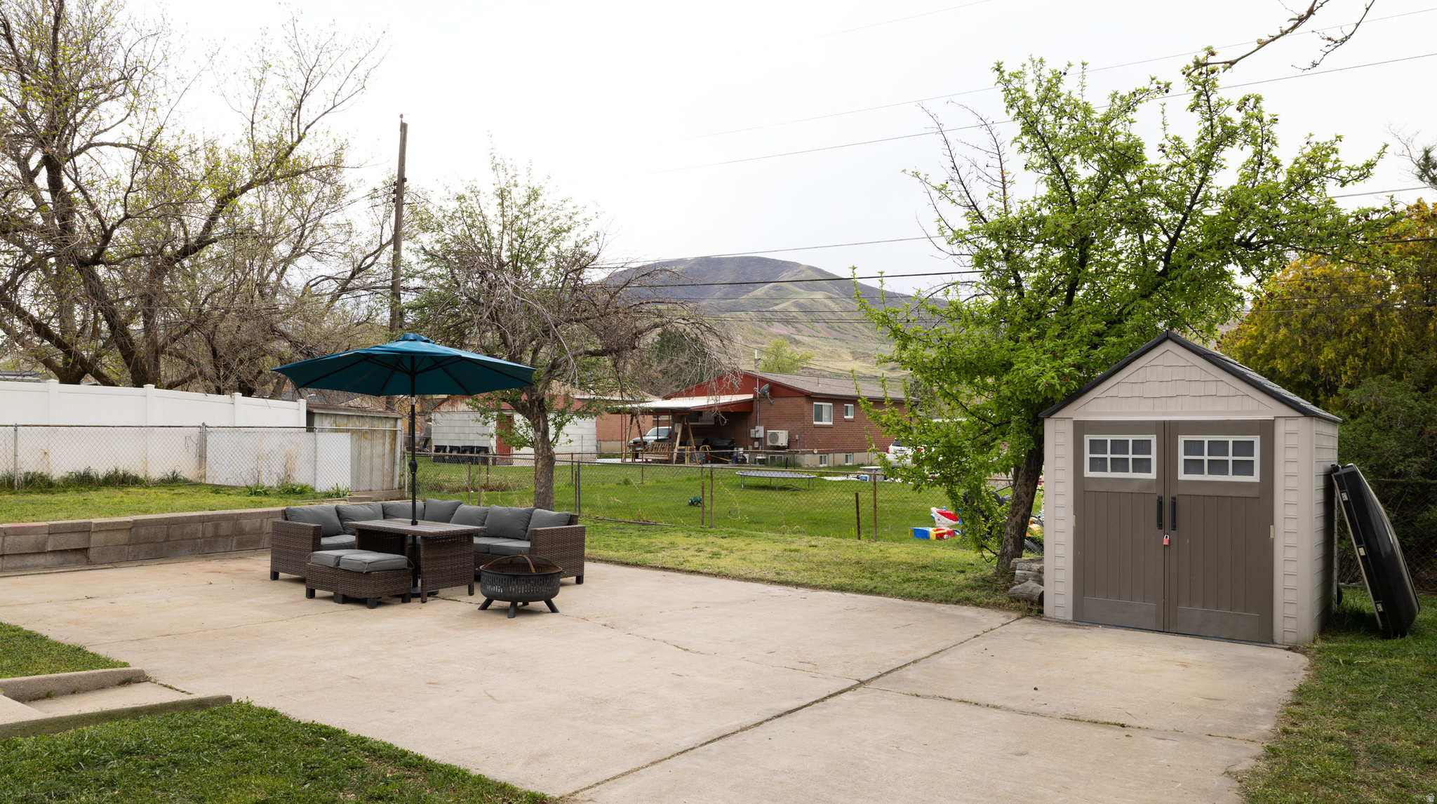 OQUIRRH HILLS - Residential