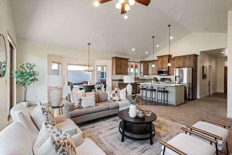 Tiny photo for 1353 N MONTREUX DR, Midway, UT 84049 (MLS # 2133554)