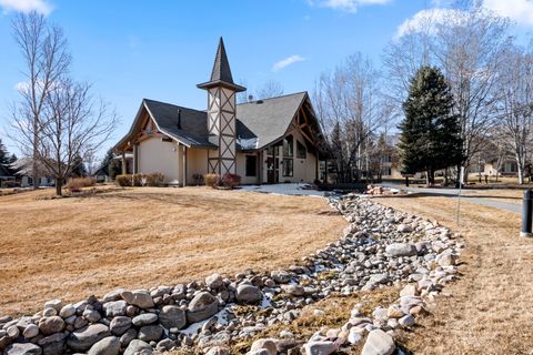 Tiny photo for 1353 N MONTREUX DR, Midway, UT 84049 (MLS # 2133554)