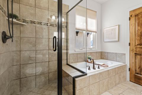 Tiny photo for 1353 N MONTREUX DR, Midway, UT 84049 (MLS # 2133554)