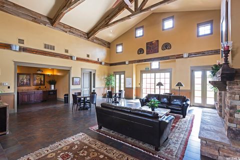 Tiny photo for 1353 N MONTREUX DR, Midway, UT 84049 (MLS # 2133554)