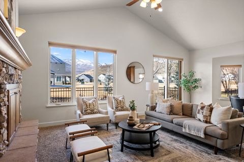 Tiny photo for 1353 N MONTREUX DR, Midway, UT 84049 (MLS # 2133554)