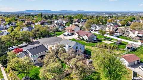 Tiny photo for 4840 S 1000 E, South Ogden, UT 84403 (MLS # 2149785)