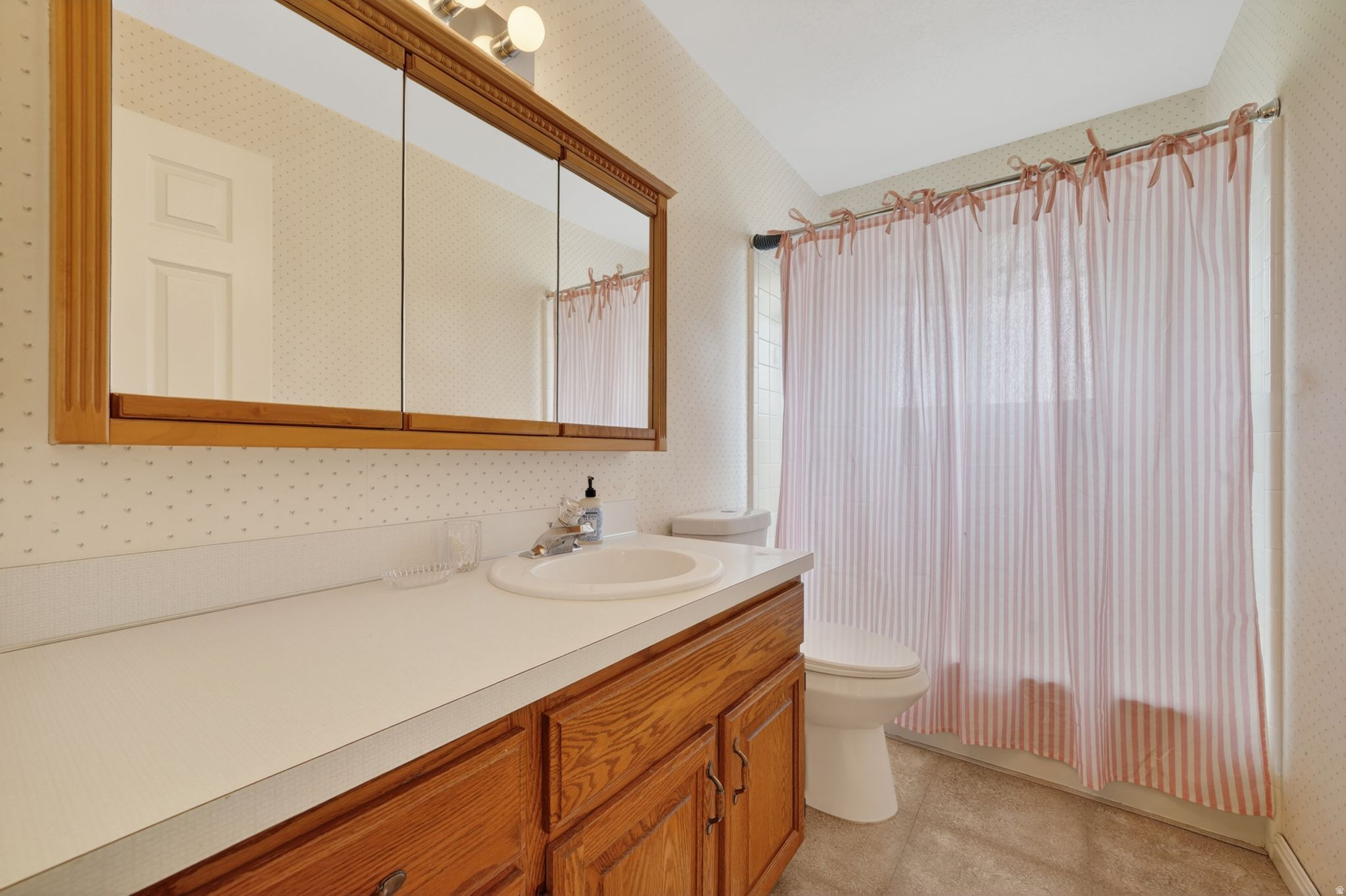 ROLLING OAKS NO.2 - Residential