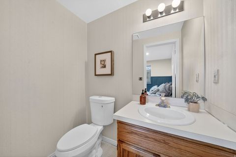 Tiny photo for 4840 S 1000 E, South Ogden, UT 84403 (MLS # 2149785)