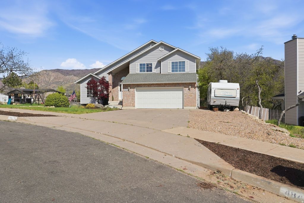 Photo of 4840 S 1000 E, Ogden, UT 84403 (MLS # 2149785)