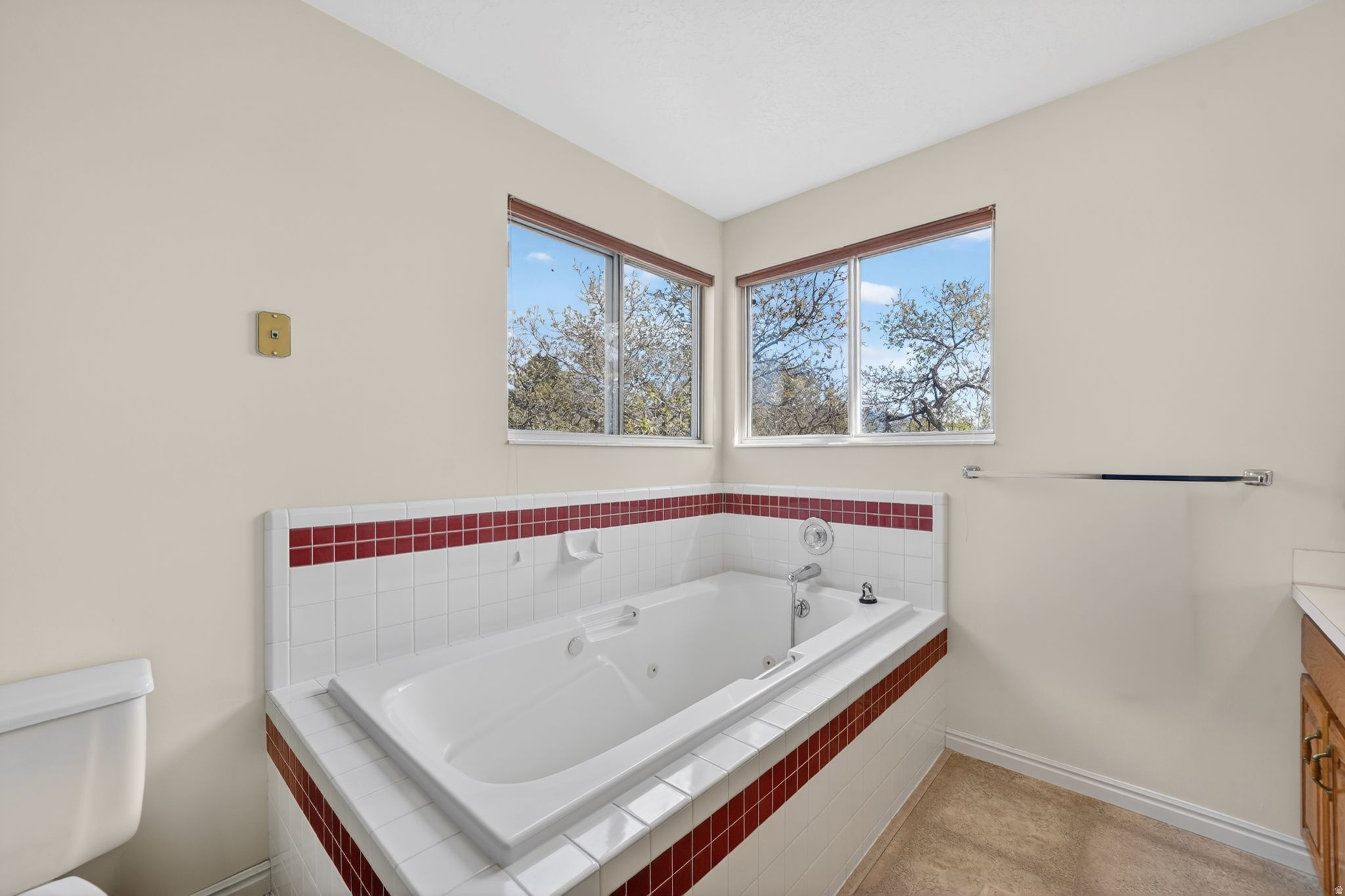 ROLLING OAKS NO.2 - Residential