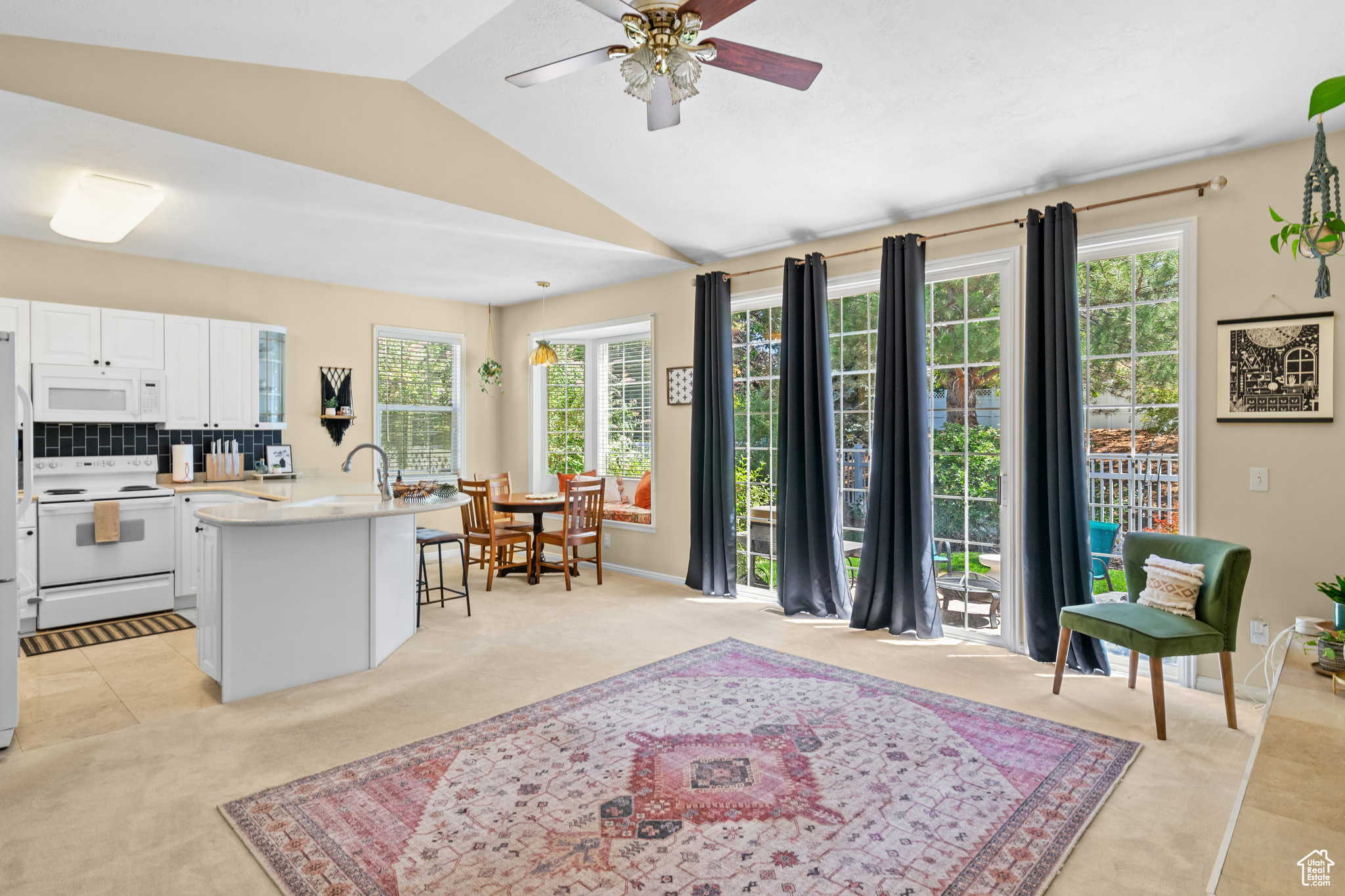 ENCHANTED COVE P U D AMD - Residential