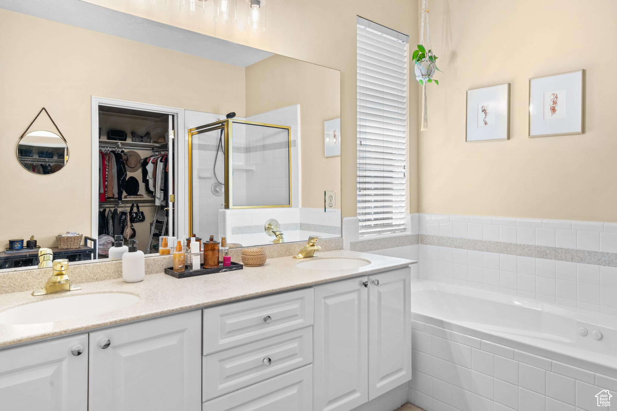 ENCHANTED COVE P U D AMD - Residential