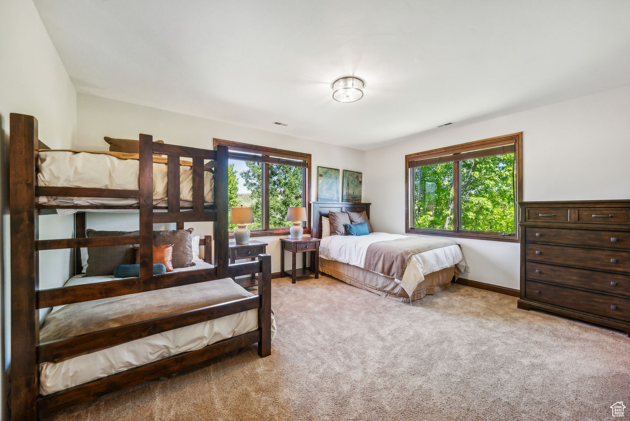 Park City, Utah 84098, United States, 5 Bedrooms Bedrooms, ,5 BathroomsBathrooms,Residential,Pending,62229