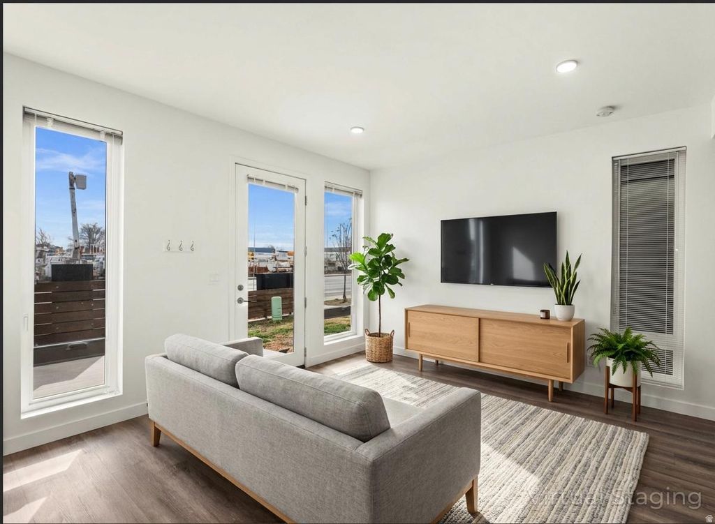 Photo of 1014 W 1700 S #103, Salt Lake City, UT 84104 (MLS # 2137684)