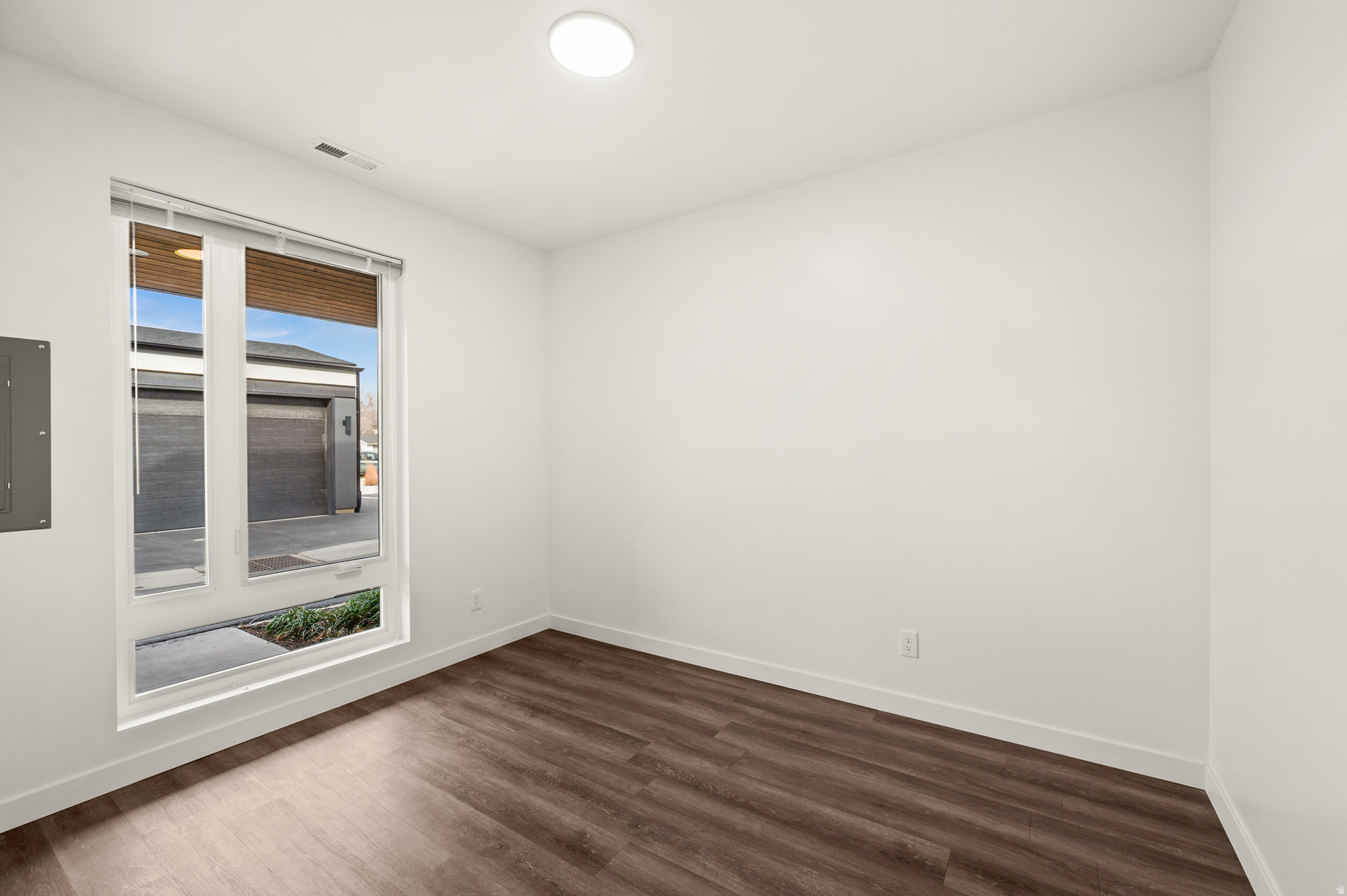 GLADHOUSE CONDOMINIU - Residential