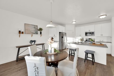 Tiny photo for 437 S BURR OAK LN W, Saratoga Springs, UT 84045 (MLS # 2143459)