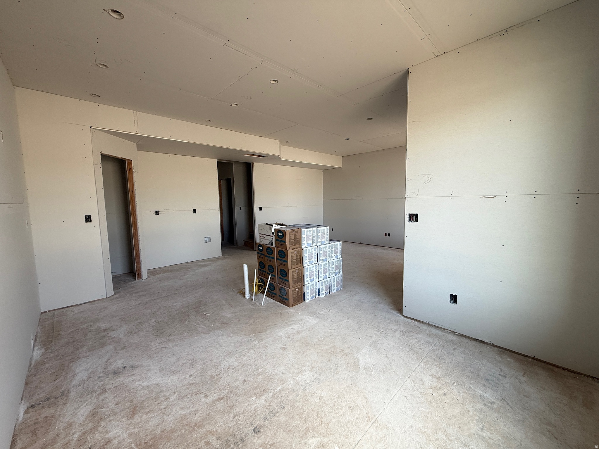 SMITHFIELD CREST - Residential